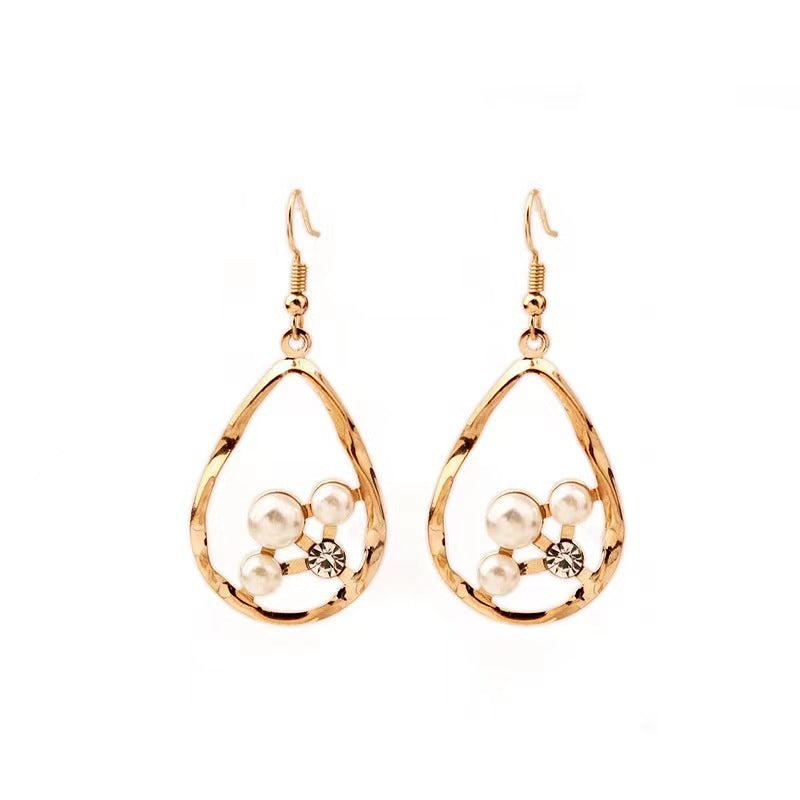 Pendientes retro geométricos populares de moda