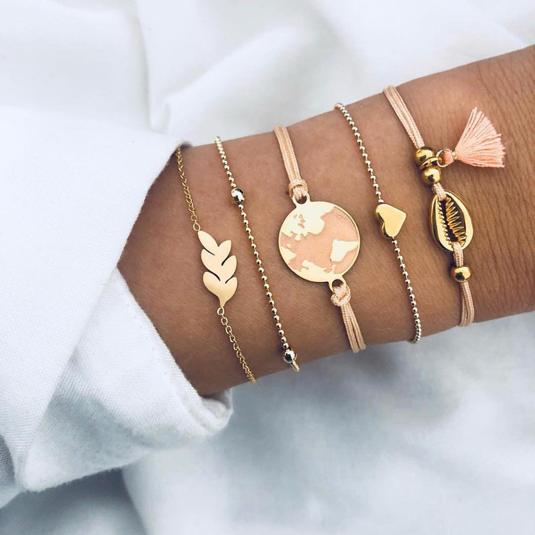 Conjunto de pulseras y brazaletes bohemios con cuentas vintage
