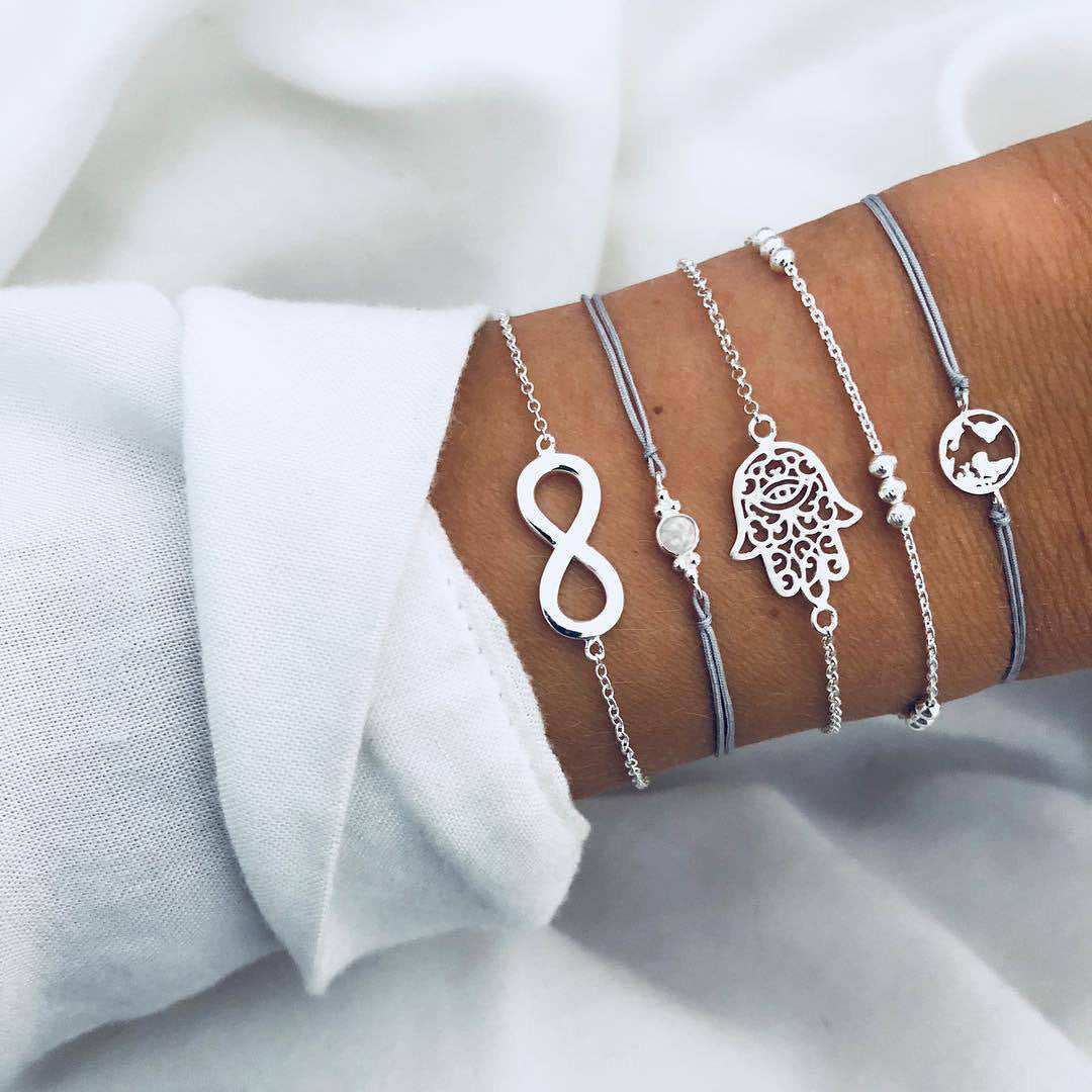 Conjunto de pulseras y brazaletes bohemios con cuentas vintage