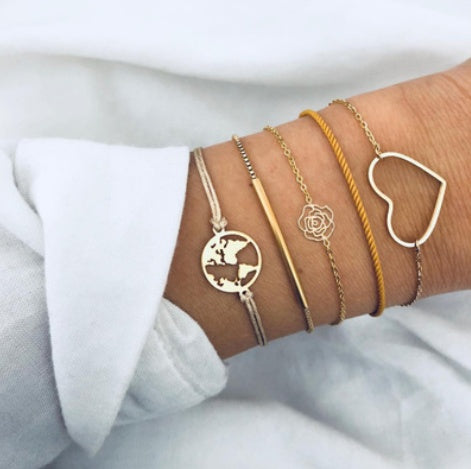 Conjunto de pulseras y brazaletes bohemios con cuentas vintage