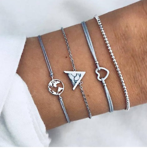 Conjunto de pulseras y brazaletes bohemios con cuentas vintage