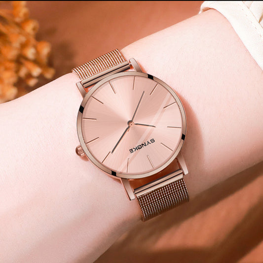 Reloj de cuarzo de moda para hombre y mujer.