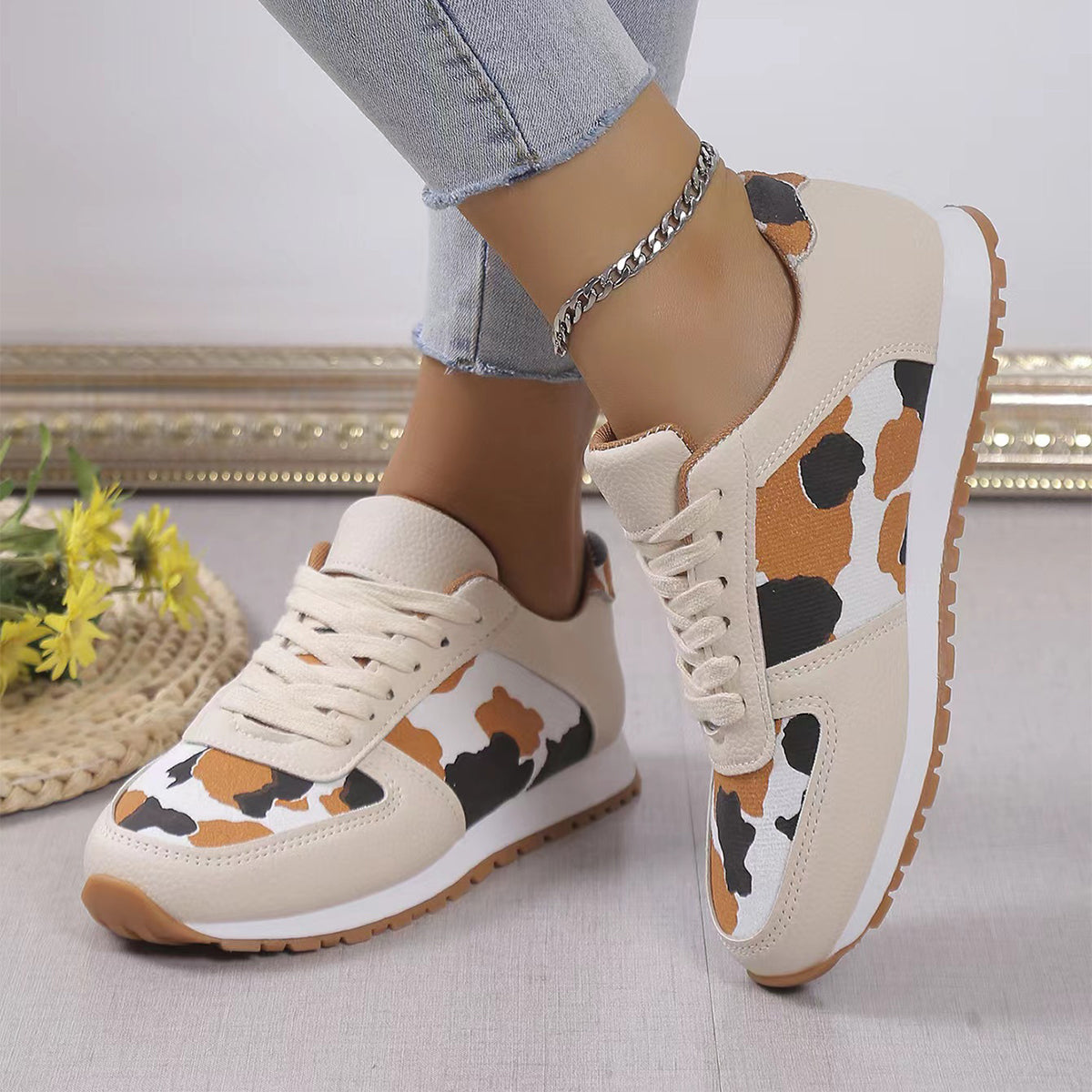 Zapatos deportivos con cordones y estampado de leopardo a la moda para mujer